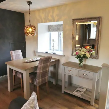The Courtyard Cottage, Near Harrogate